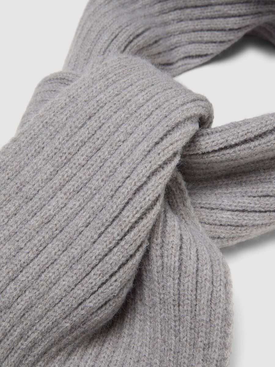 Grey marl rib-knit scarf_1