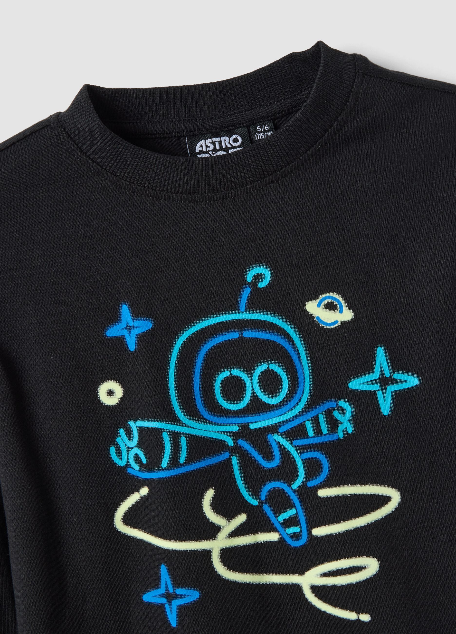 Black pure cotton T-shirt with Astro Bot print, relaxed fit