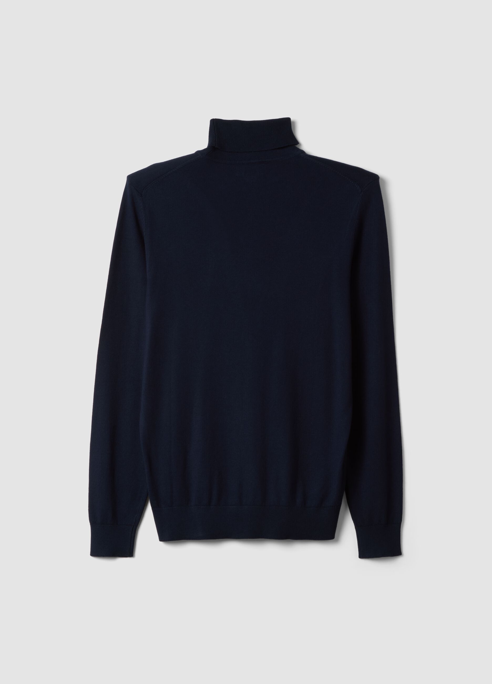 Maglia blu in misto viscosa a dolcevita