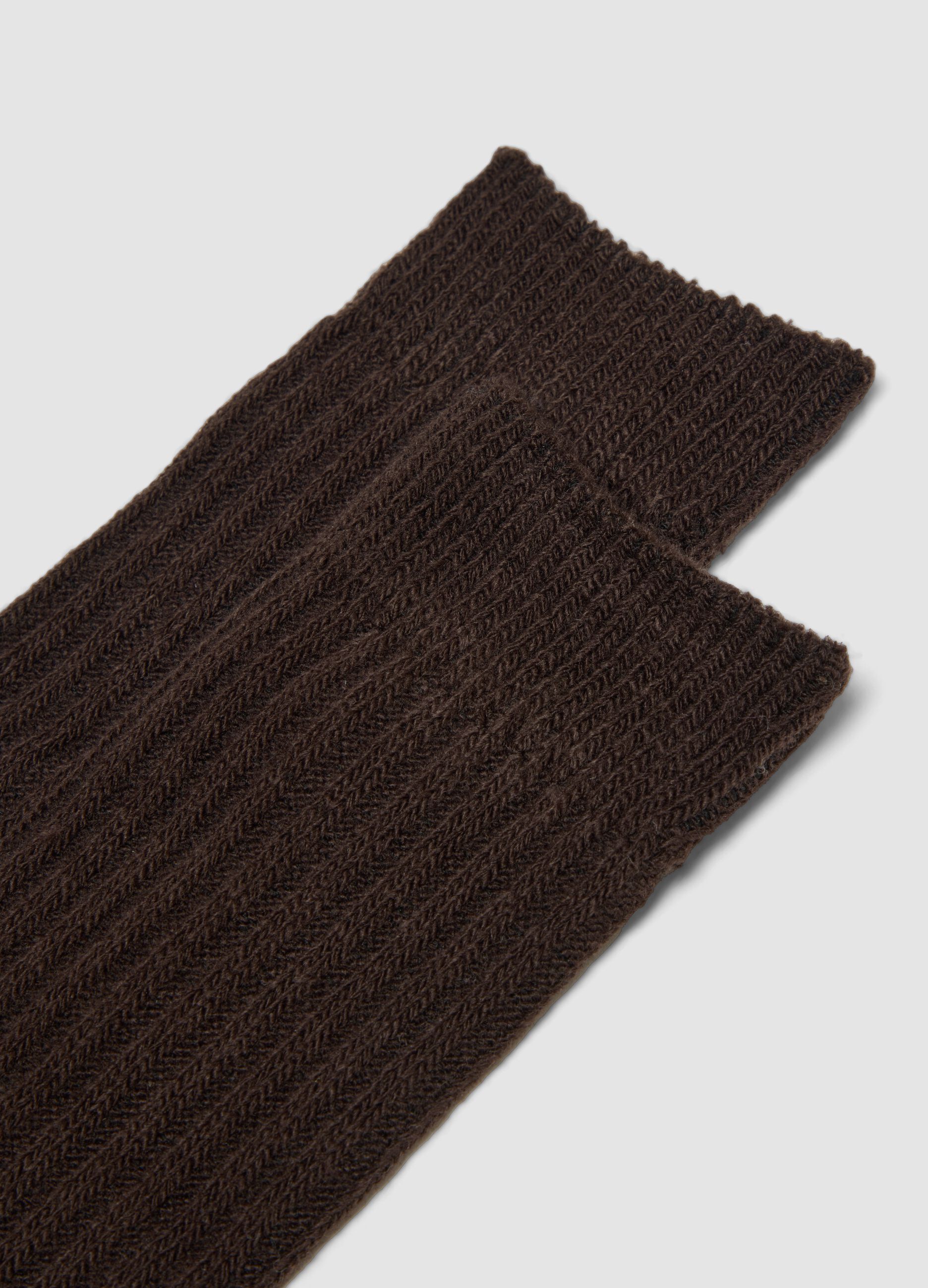 Brown ribbed stretch-fabric socks