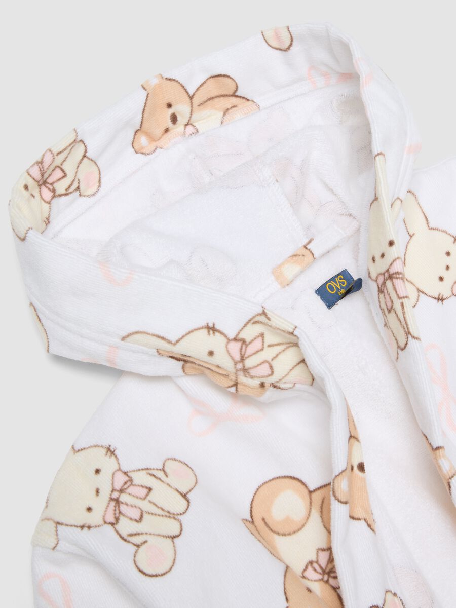 White hooded bathrobe in pure organic cotton_1