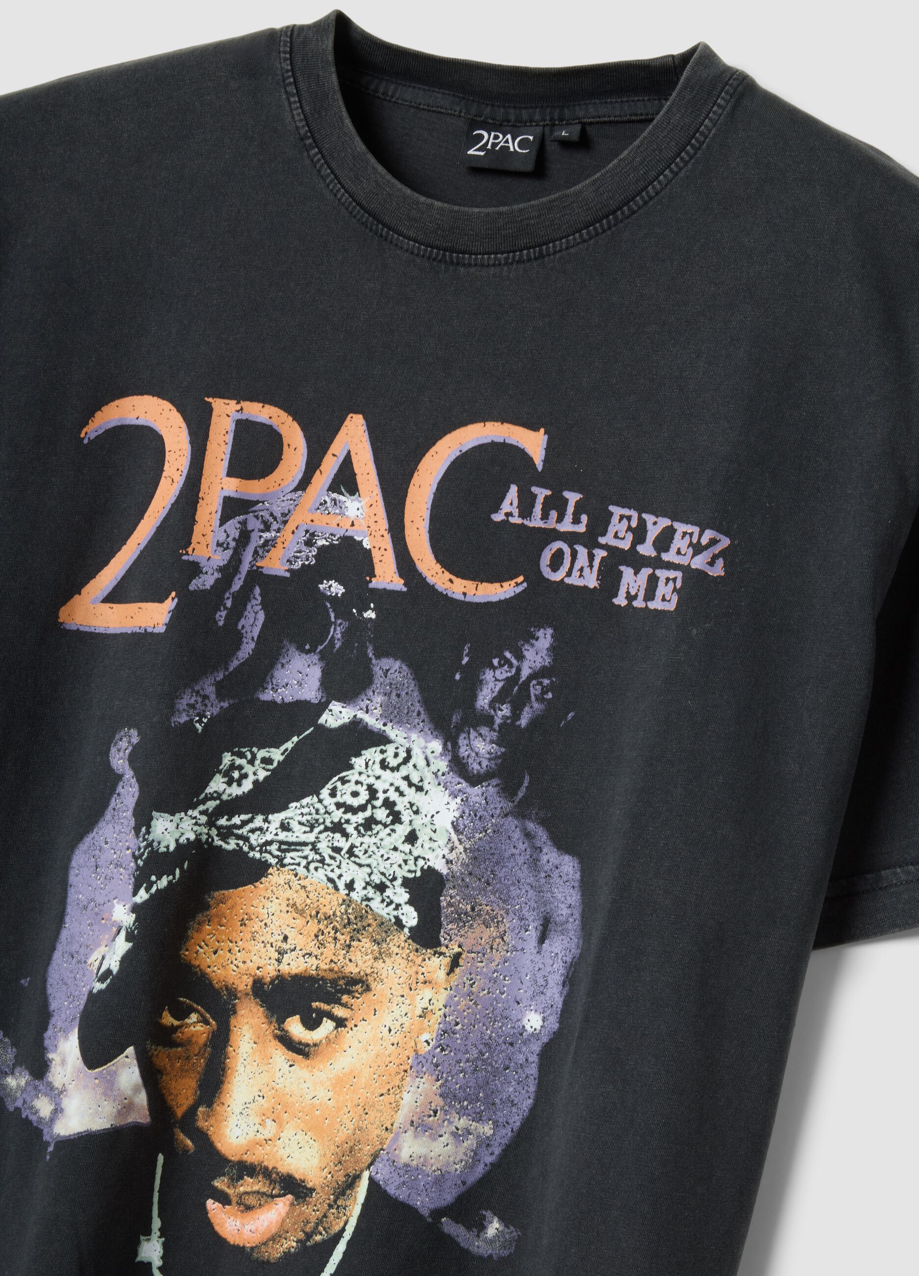 تيشيرت أسود مطبوع عليه صورة 2Pac، مصنوع من القطن الخالص، بقصة مريحة