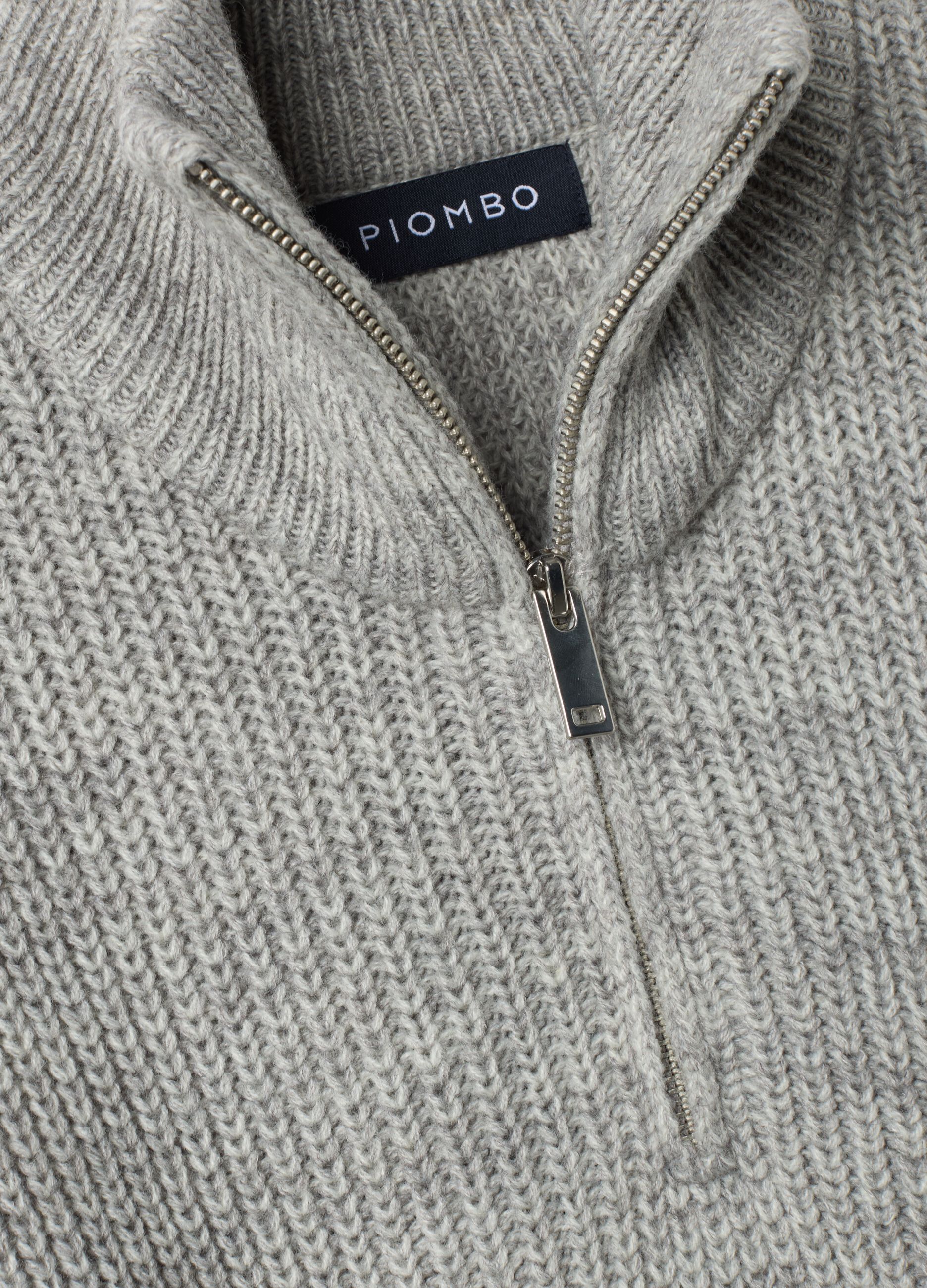 Light grey wool-blend jumper with collar, regular fit