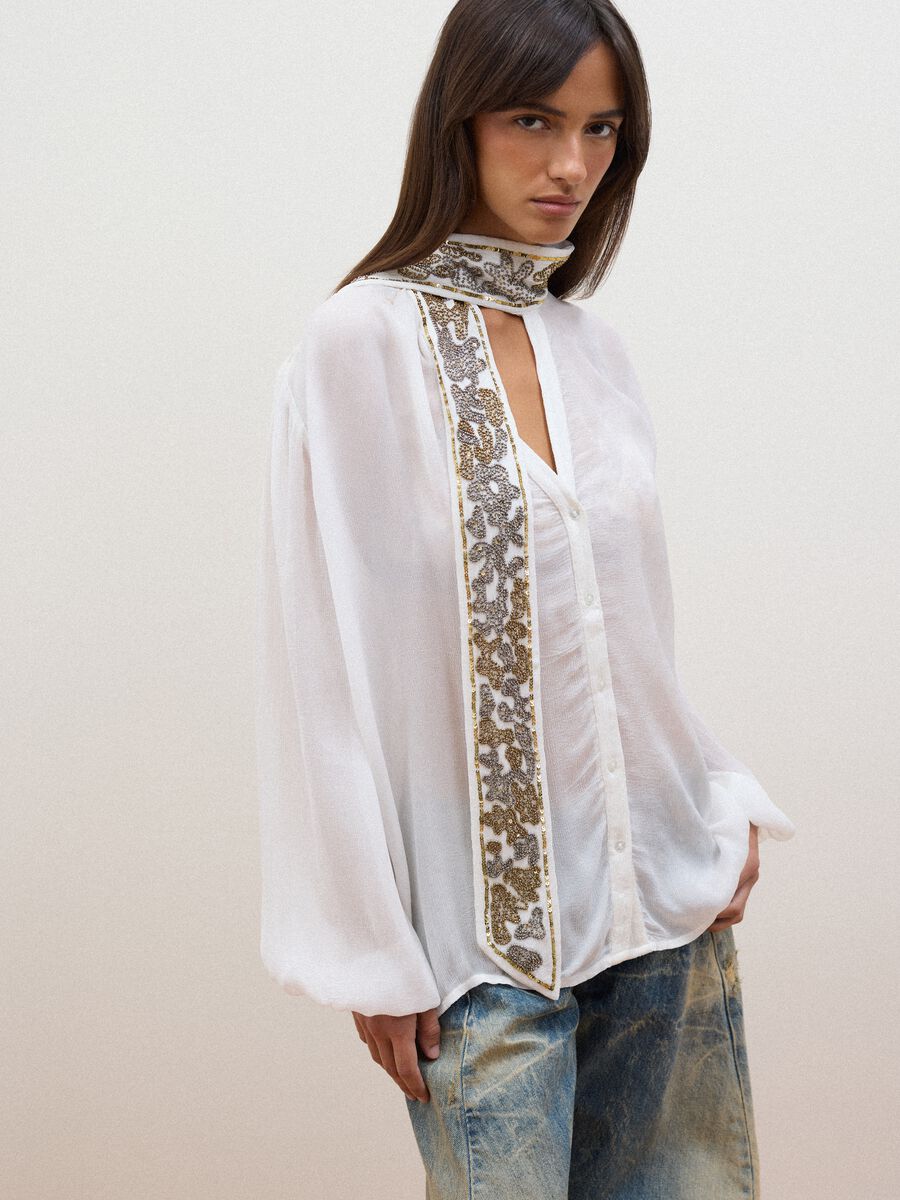 White pure-viscose shirt with embroidered collar_2