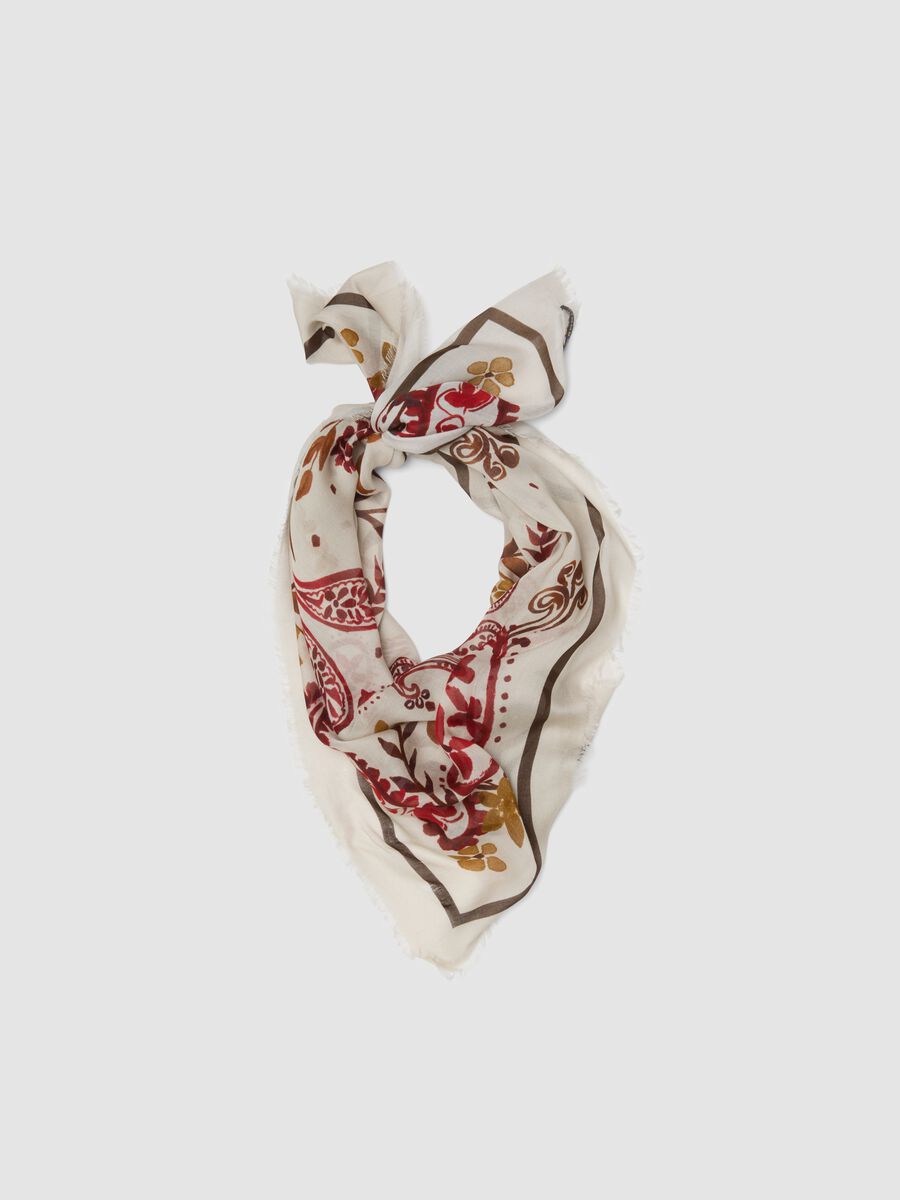 White pure viscose scarf with paisley print_0
