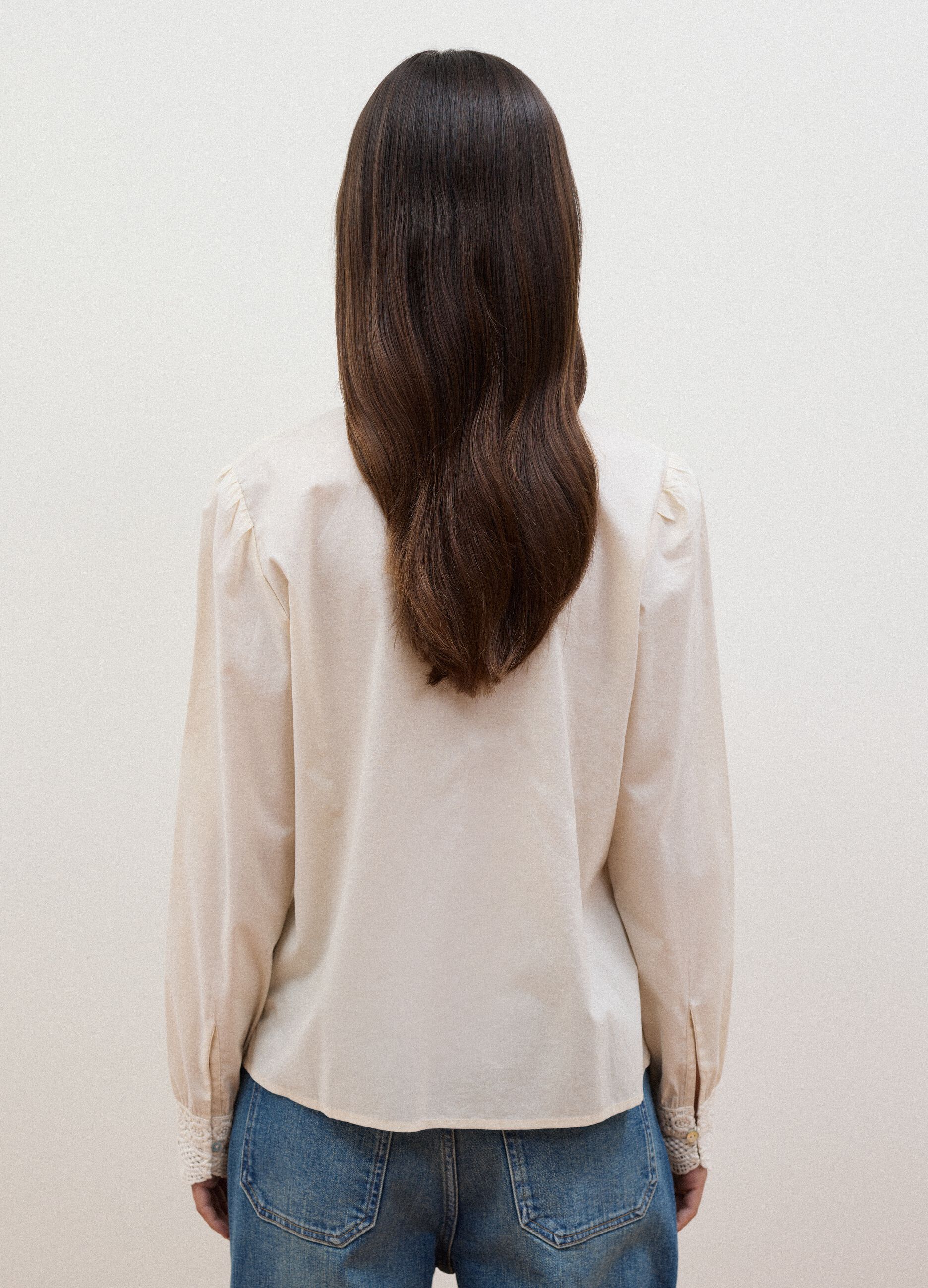 White pure cotton shirt with lace