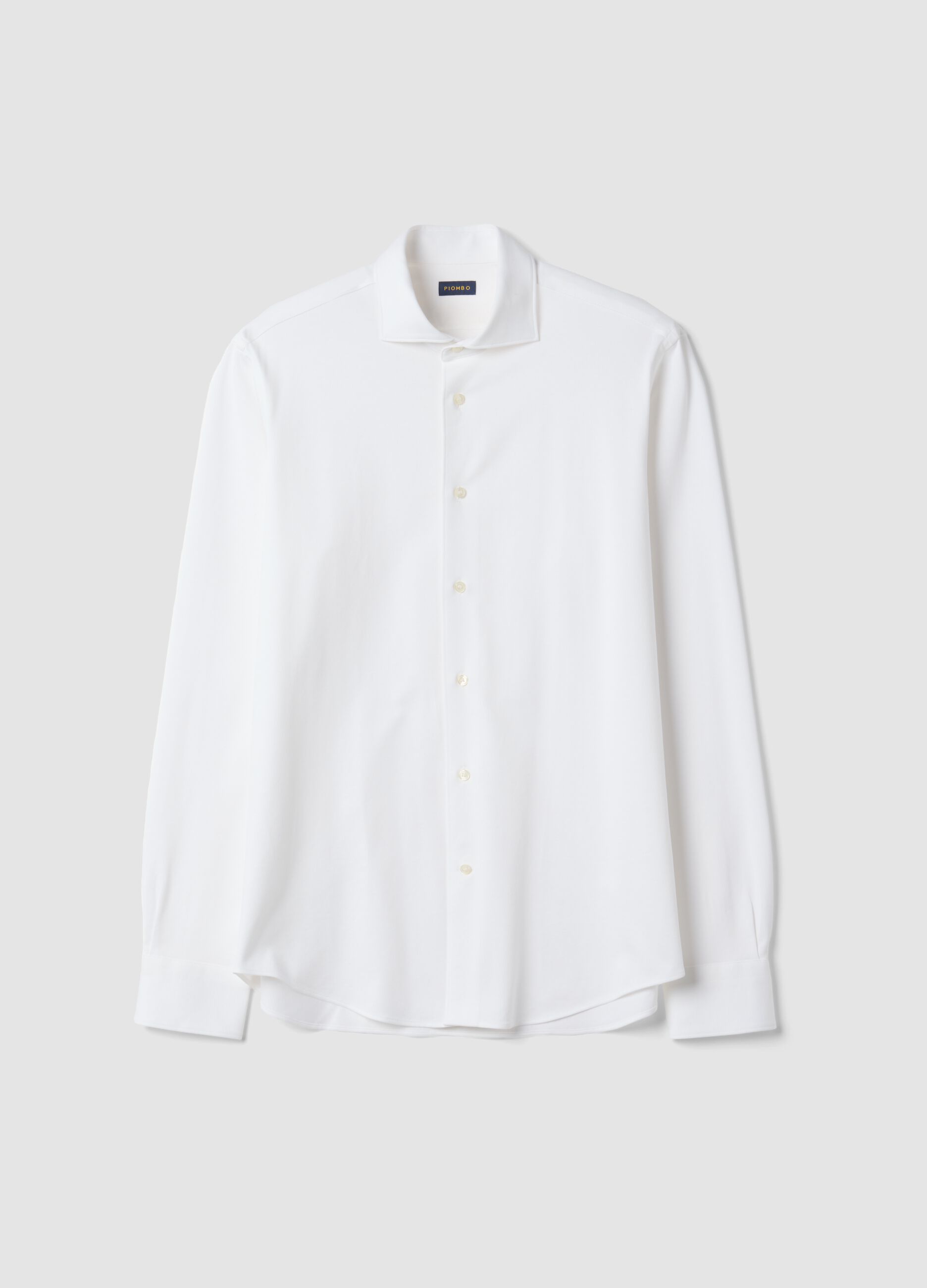 White pure cotton knitted shirt with classic collar, regular fit