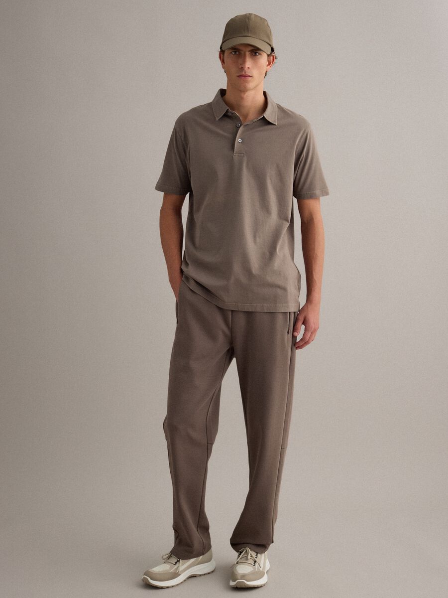 Brown cap with adjustable visor_1