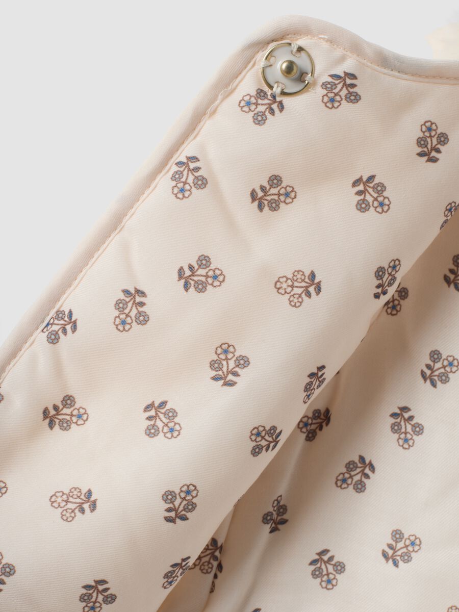 Beige cropped padded gilet_3