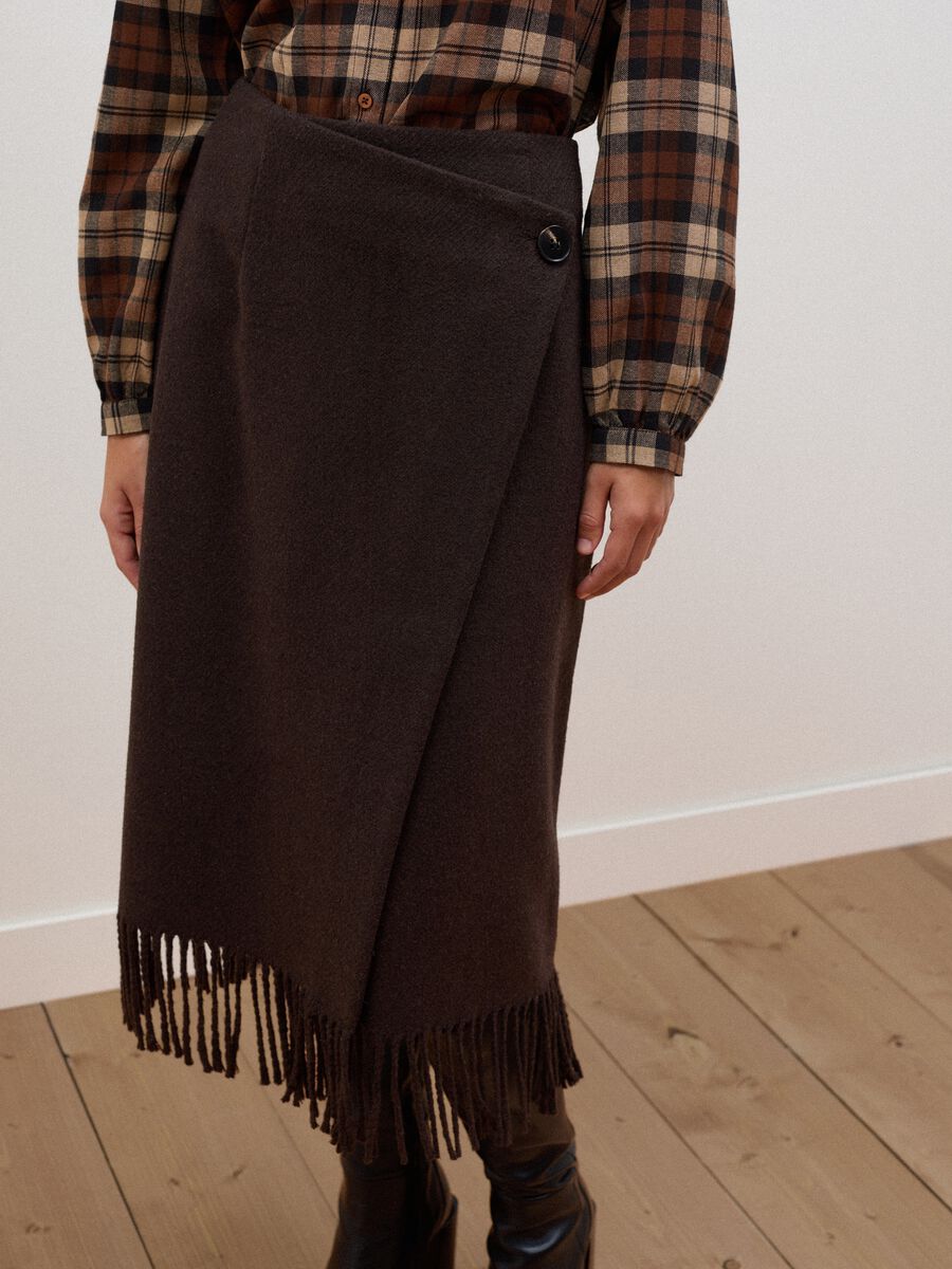 Brown viscose-wool blend skirt with fringed hem_2