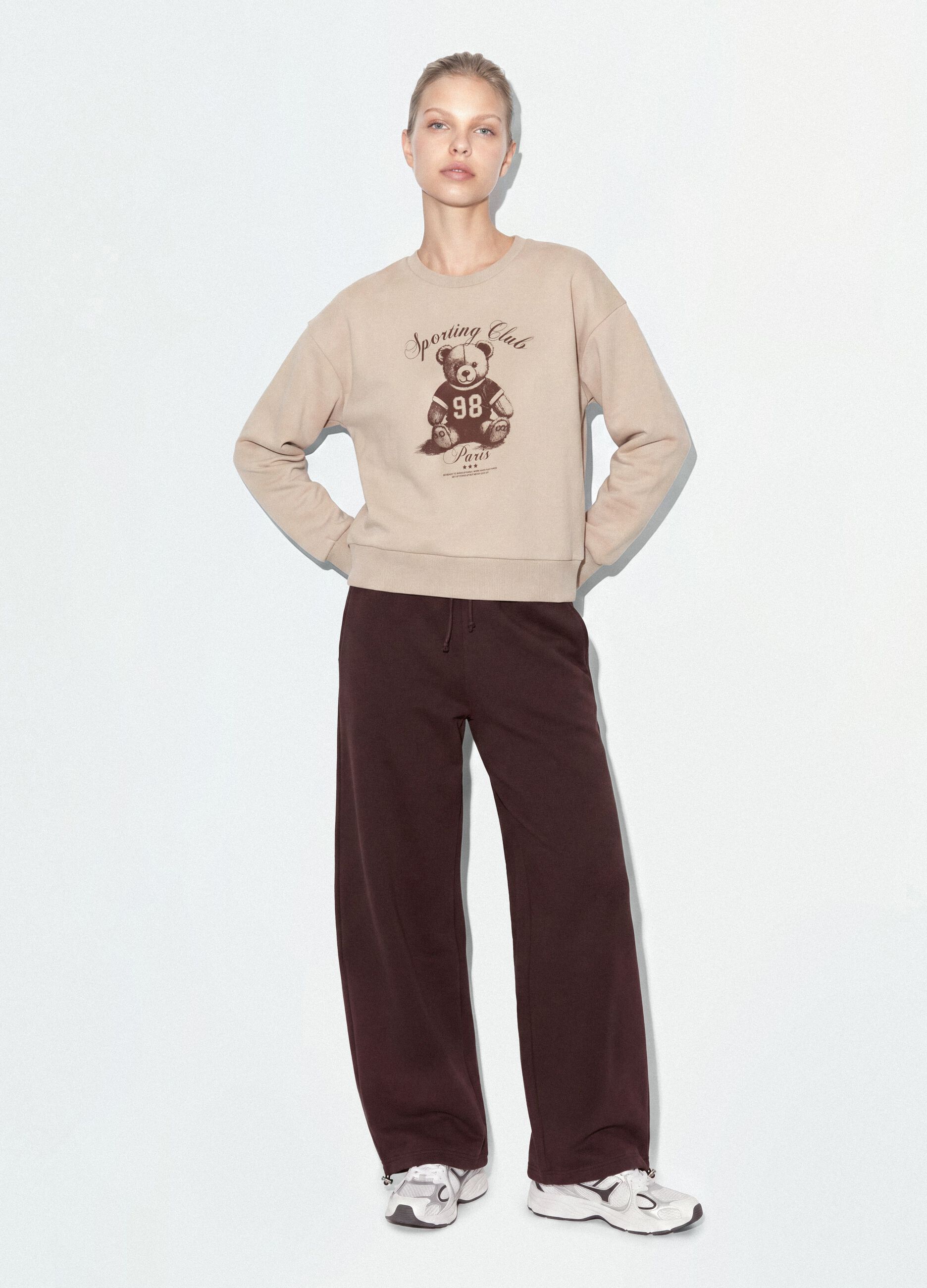 Beige cotton-blend crew-neck sweatshirt with teddy print