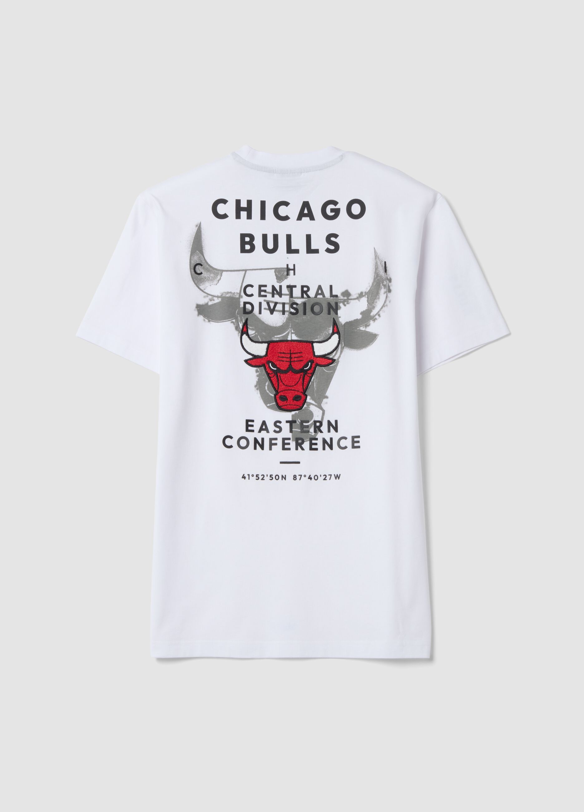 White pure cotton T-shirt with Chicago Bulls print