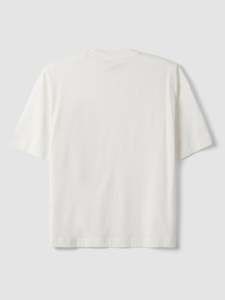 White pure cotton crew-neck T-shirt with chest pocket, boxy fit_6