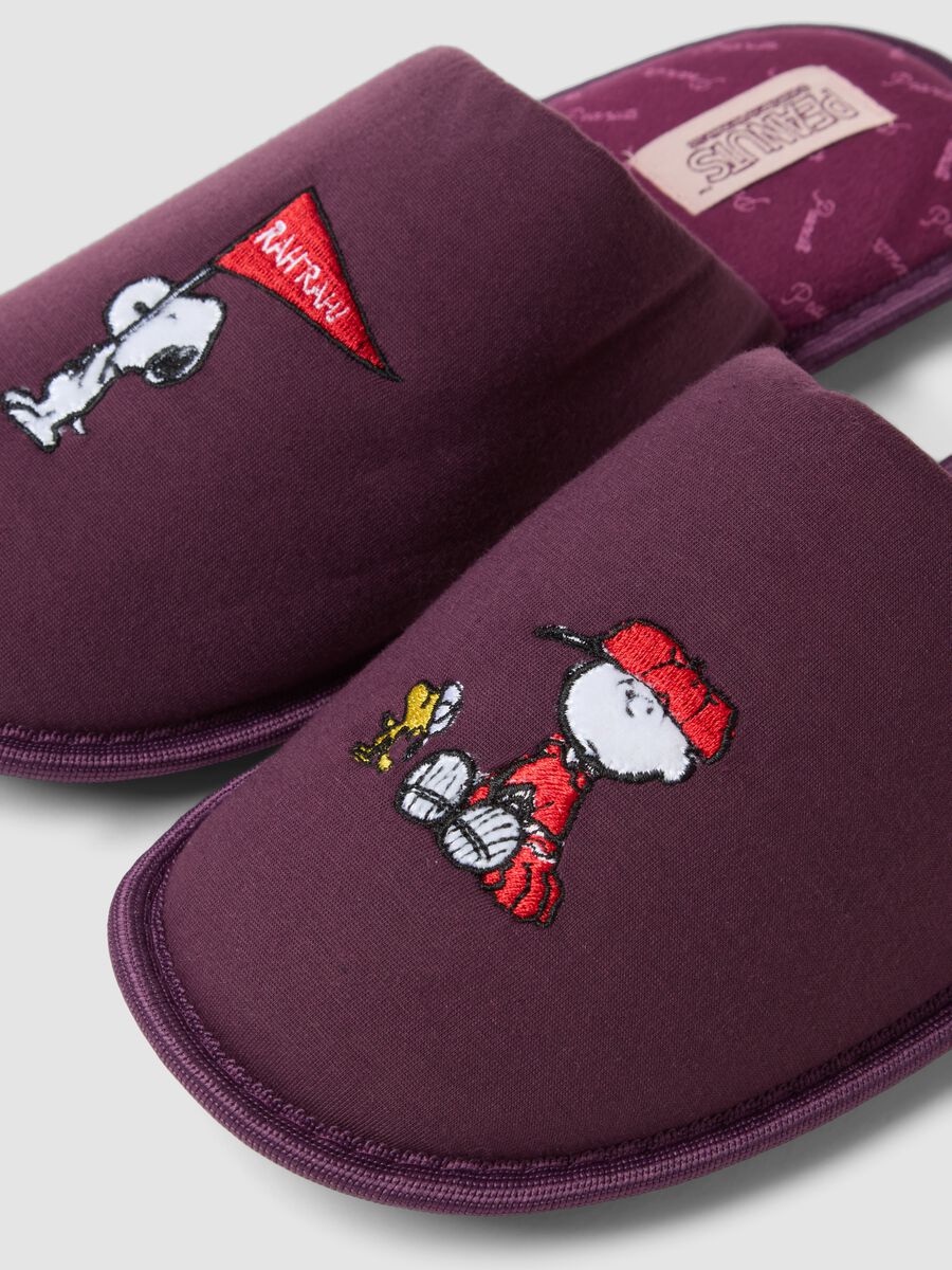 Mauve Purple Peanuts Embroidered Slippers_1