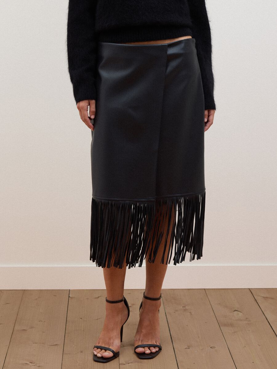 Black midi skirt with fringe hem_1