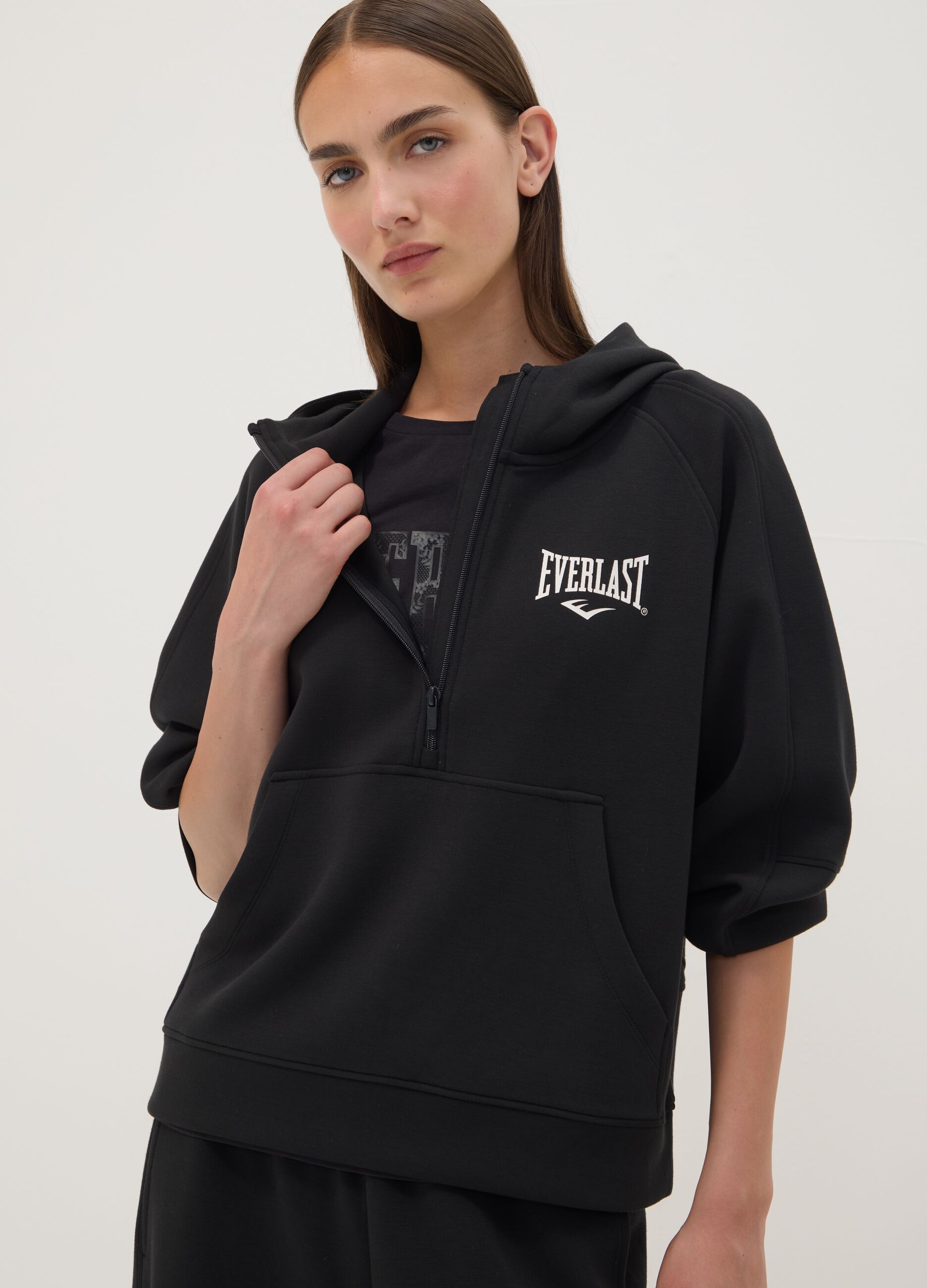 Black hooded sweatshirt in stretchy viscose jersey, regular fit