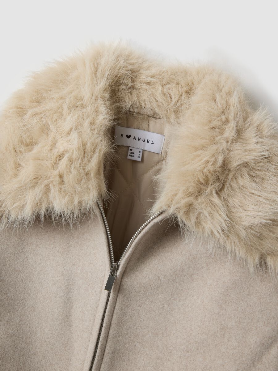 Beige jacket with zip and faux-fur collar_1