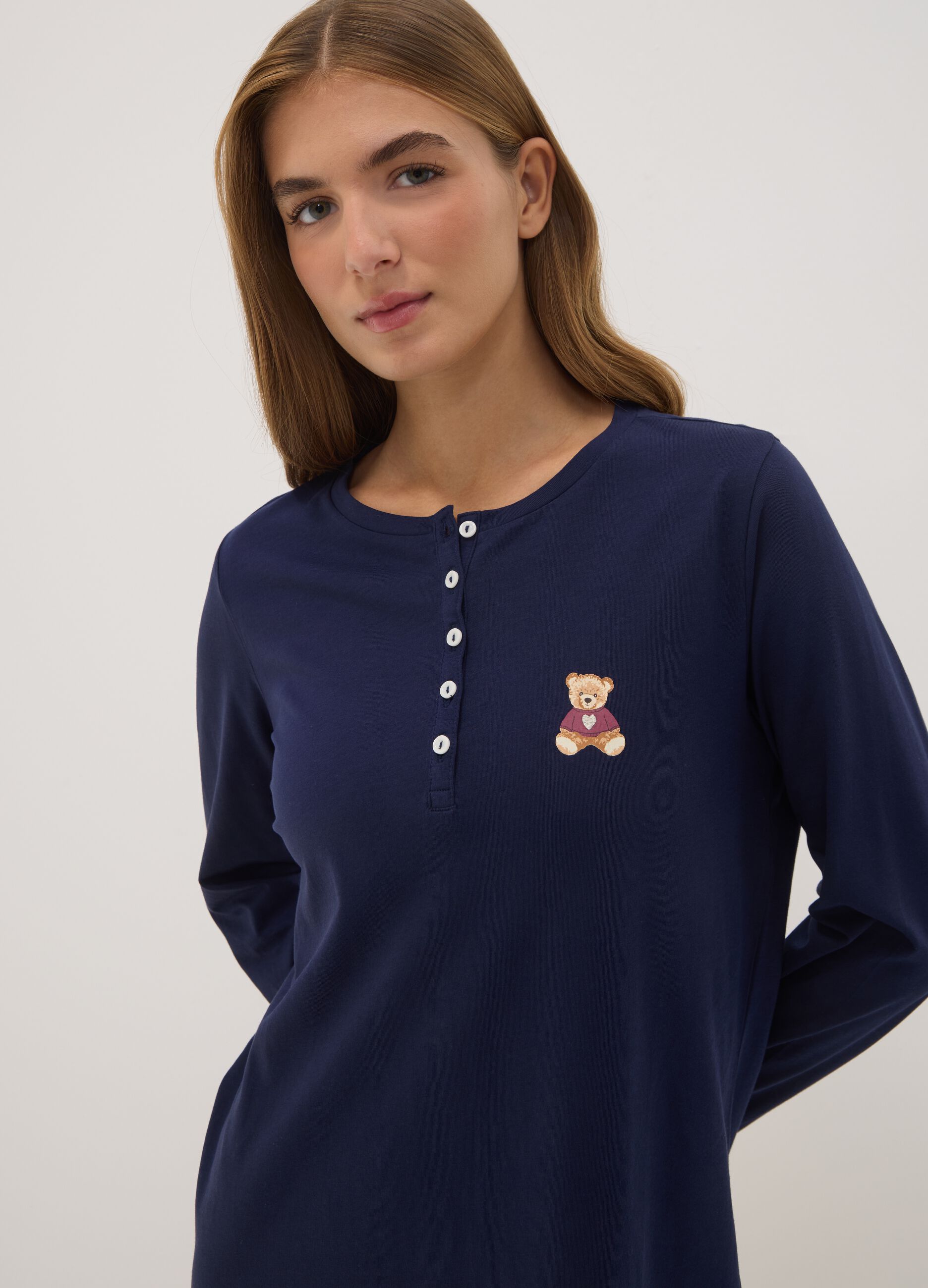 Blue crew-neck nightdress in pure organic cotton