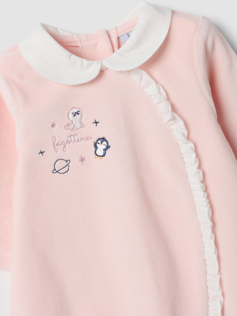 Tutina rosa in misto cotone organico con colletto bianco_2