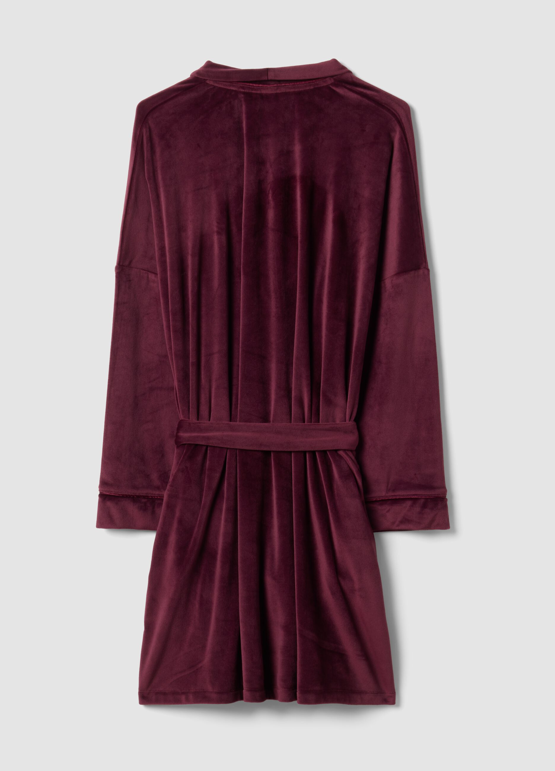 Purple stretch-fabric dressing gown with tie belt
