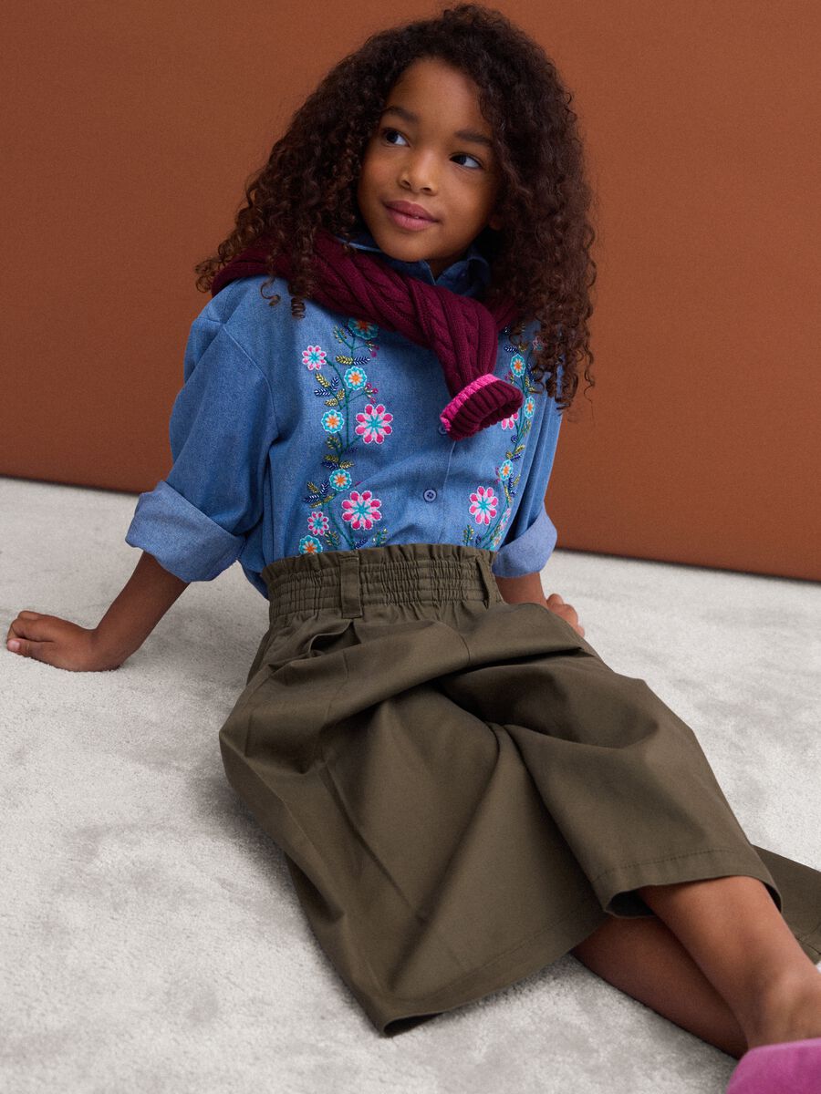 Green wide-leg jogger trousers in cotton and lyocell blend for girls_0