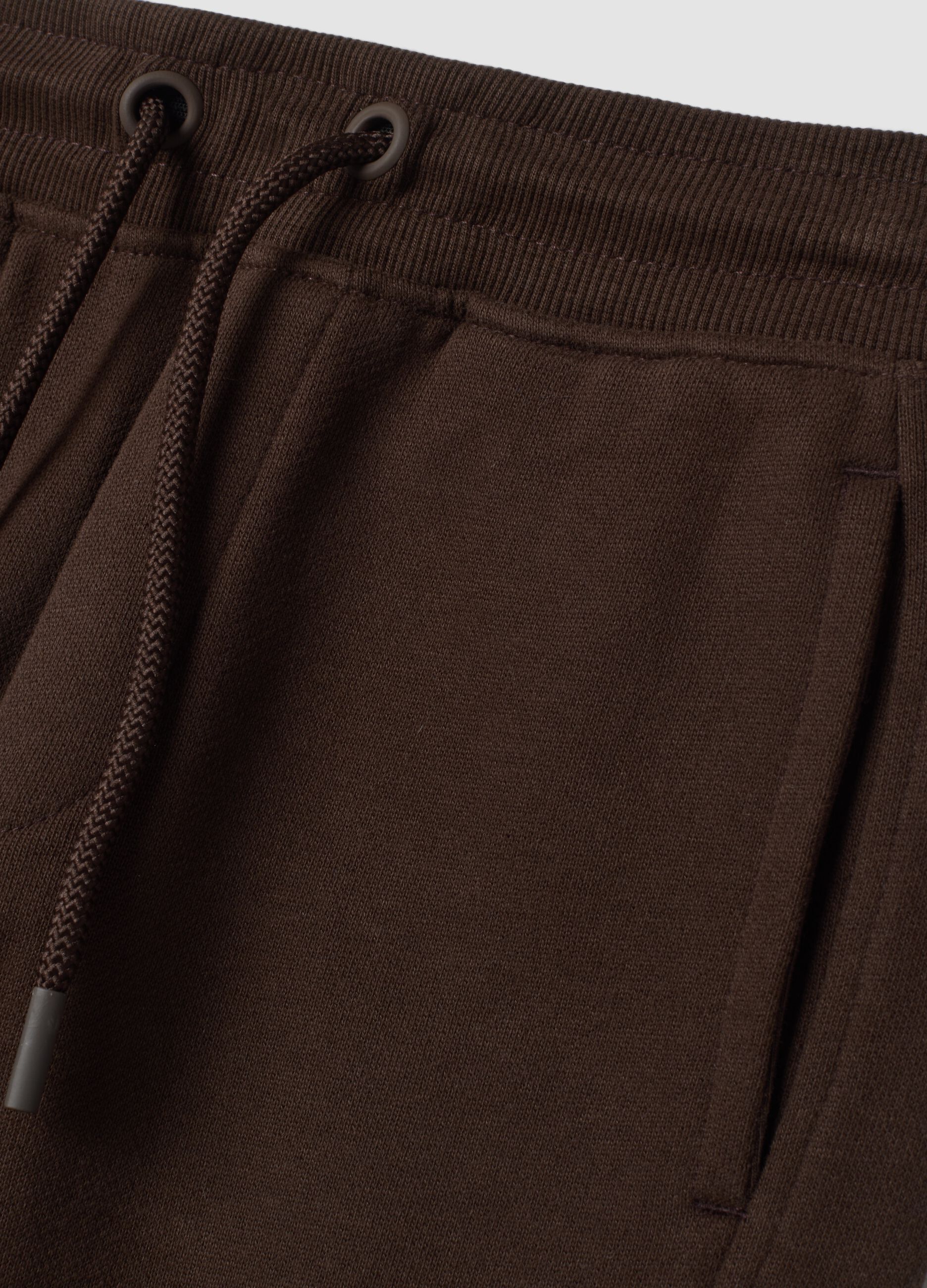 Pantaloni jogger marroni in puro cotone organico relaxed fit