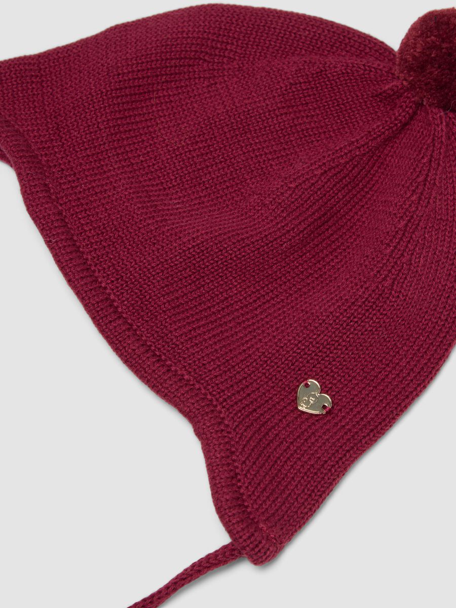 Cappello rosso in puro cotone organico con pon pon_2