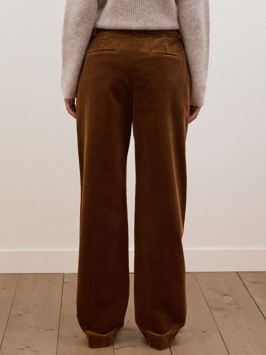 Brown flared ribbed stretch-cotton trousers_2