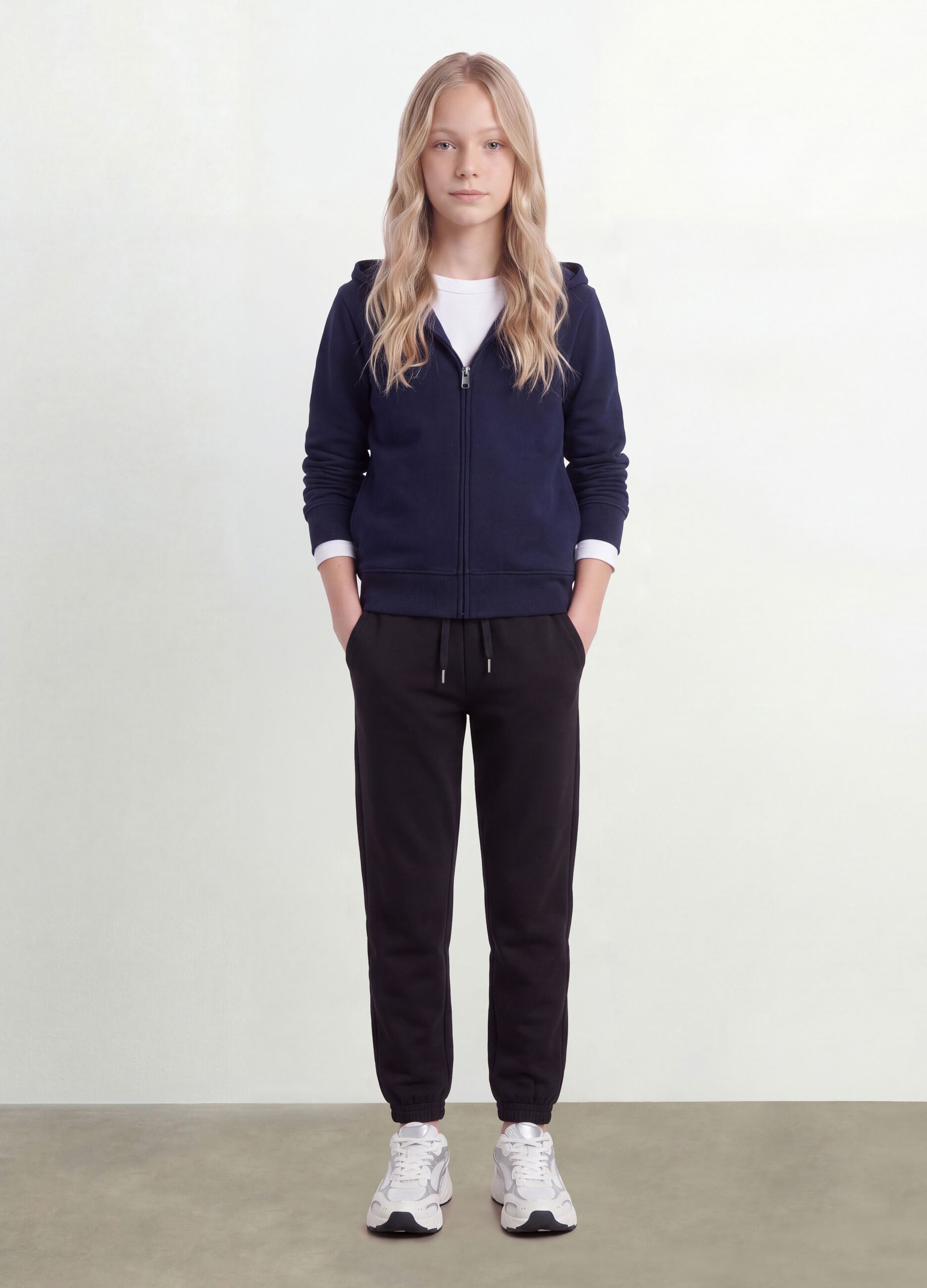 Blue pure organic cotton hooded sweatshirt with star for girls