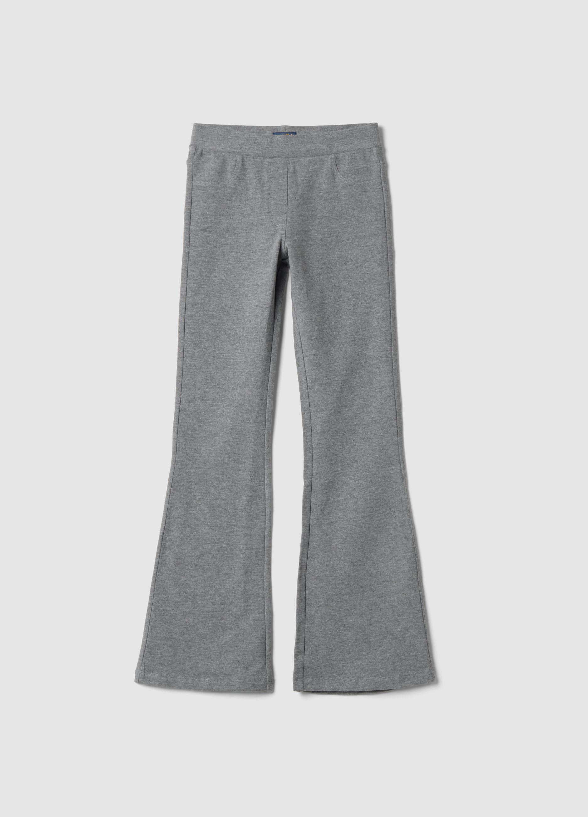Pantaloni flare grigi in cotone organico e viscosa elasticizzata