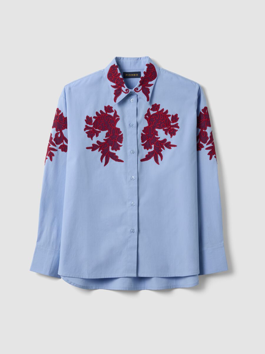 Camicia azzurra in popeline di puro cotone con ricami floreali regular fit_4