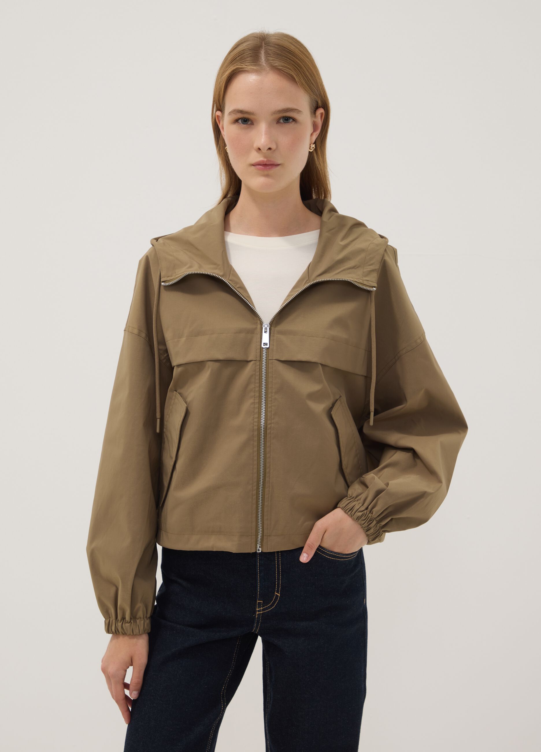 Beige hooded jacket with zip