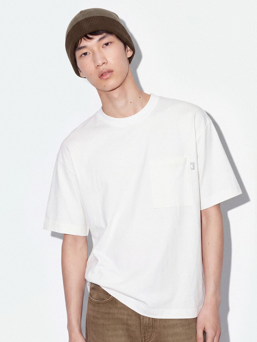 White pure cotton crew-neck T-shirt with chest pocket, boxy fit_1