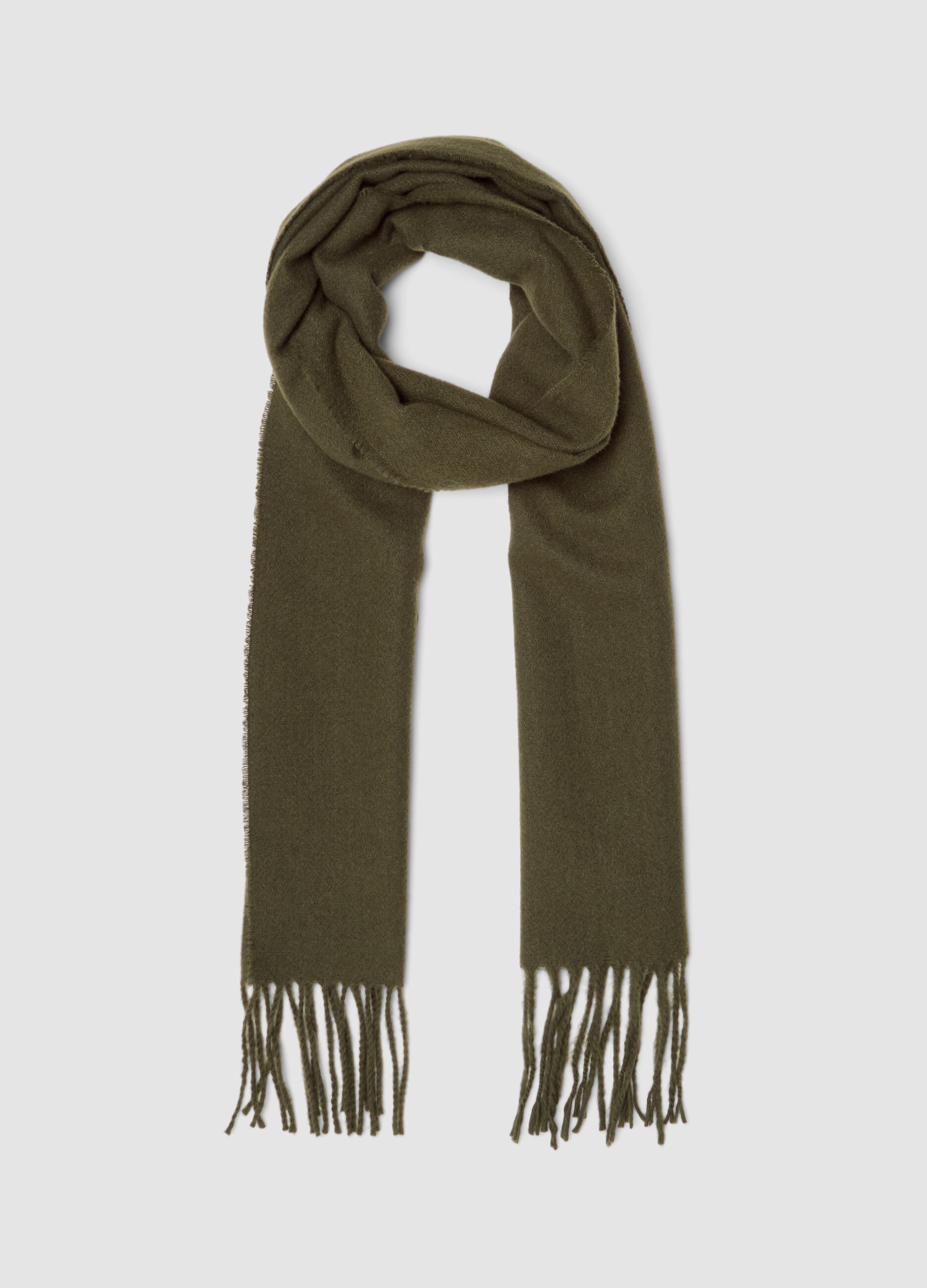 Green viscose-blend scarf with fringes