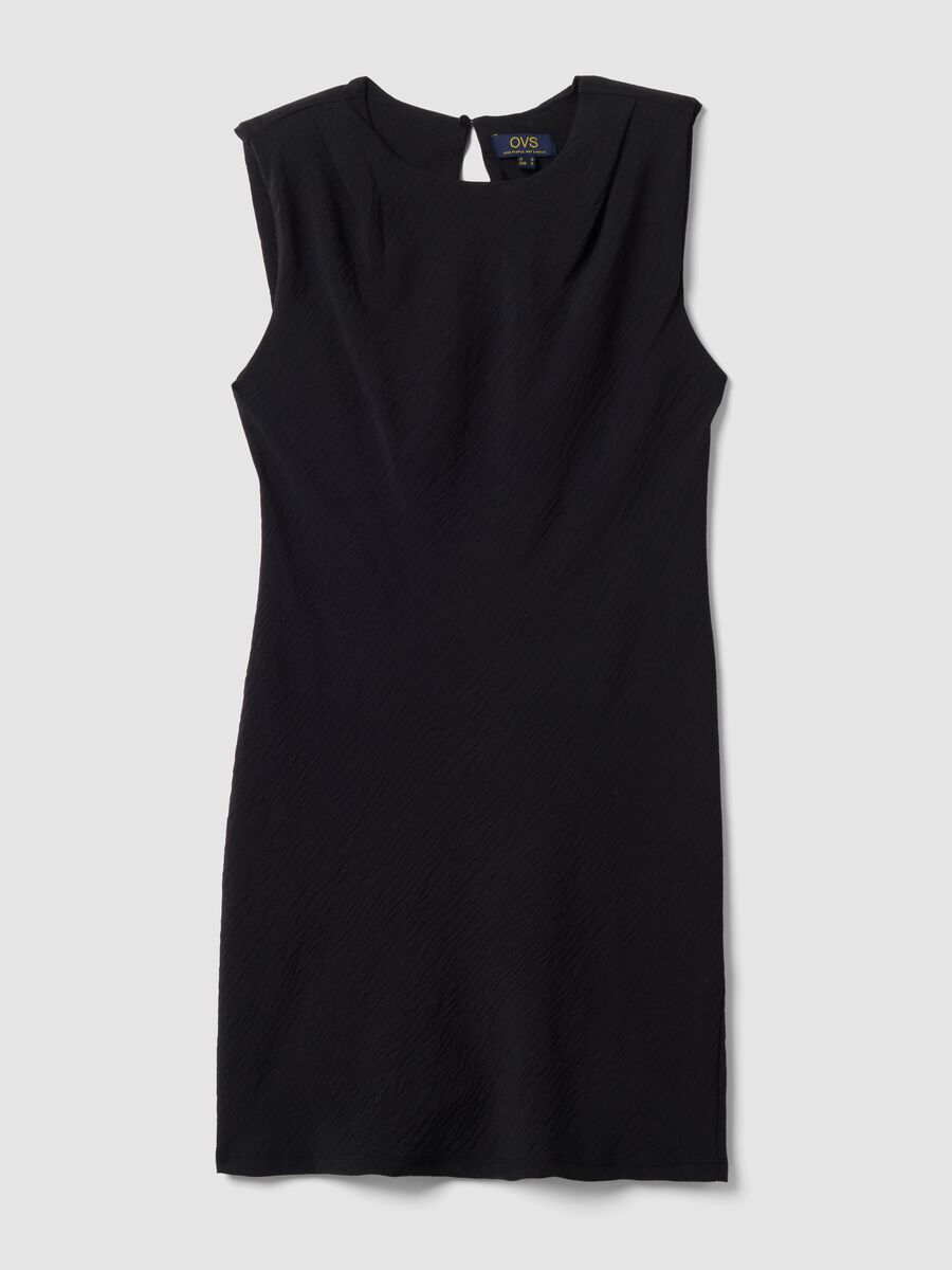 Black fitted dress with ruched detailing_4