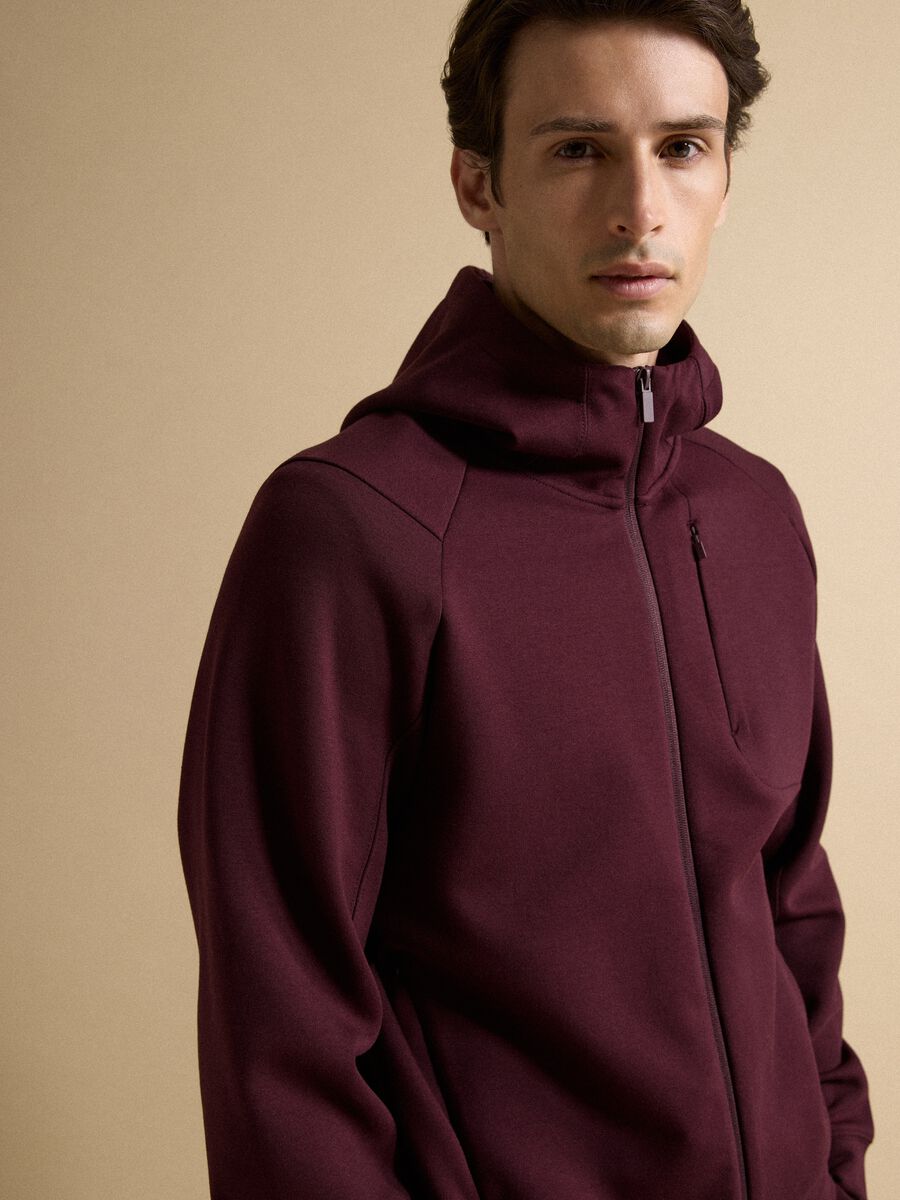 Breathable red full-zip in 2-Way Stretch fabric_0