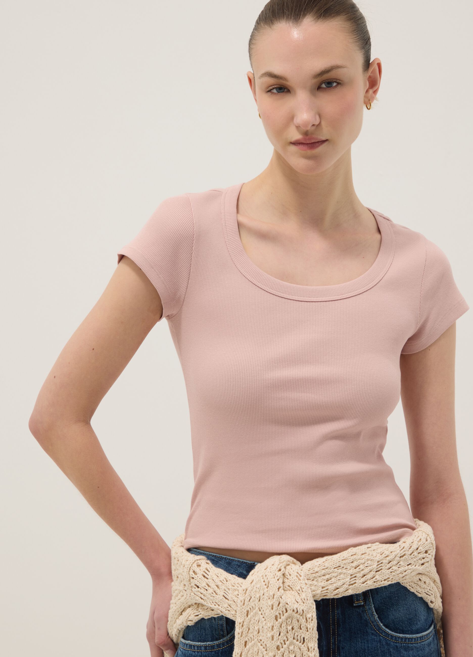 Fitted short-sleeve stretch cotton pink t-shirt