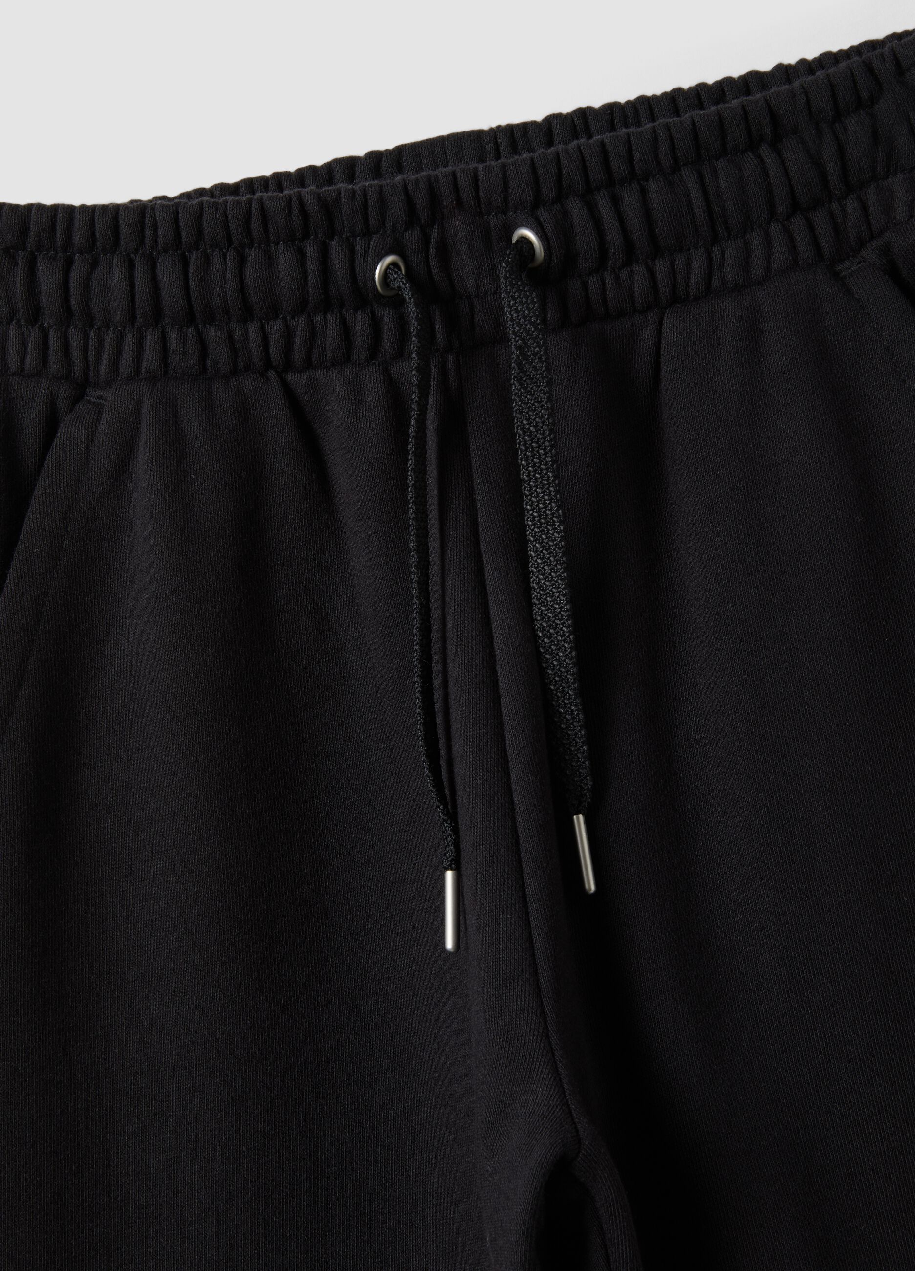 Black regular-fit jogger trousers in 100% organic cotton for girls