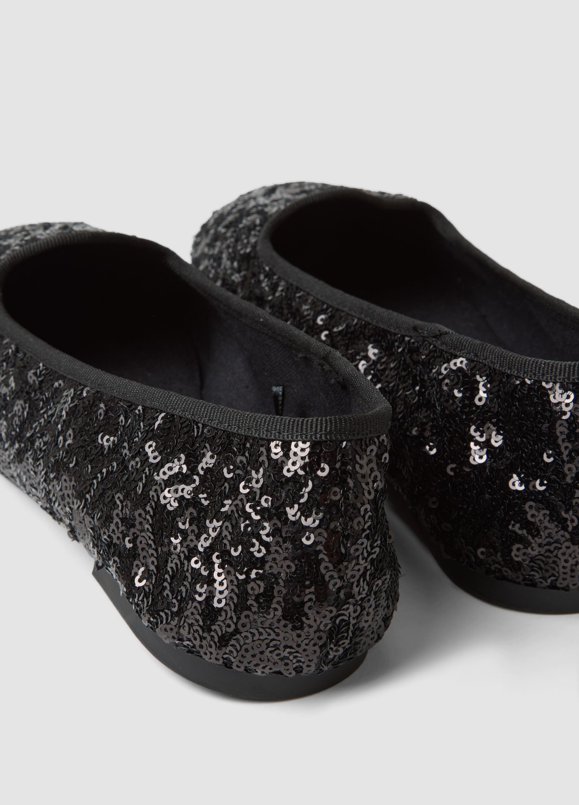 Black sequin Friulane