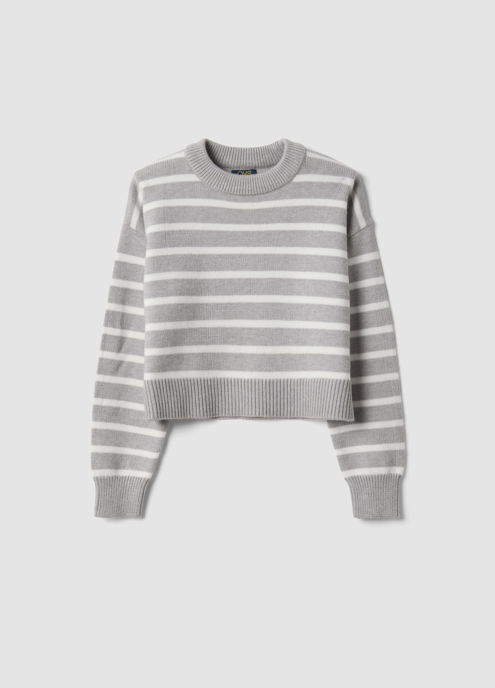 Maglia grigia in misto viscosa a righe con girocollo