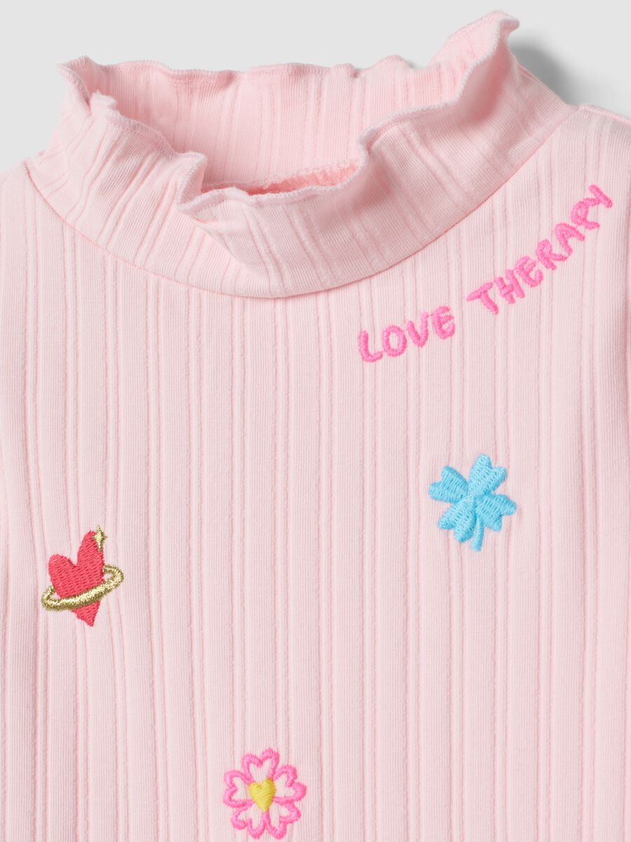 Pink stretch cotton high-neck T-shirt with decorative embroidery_2