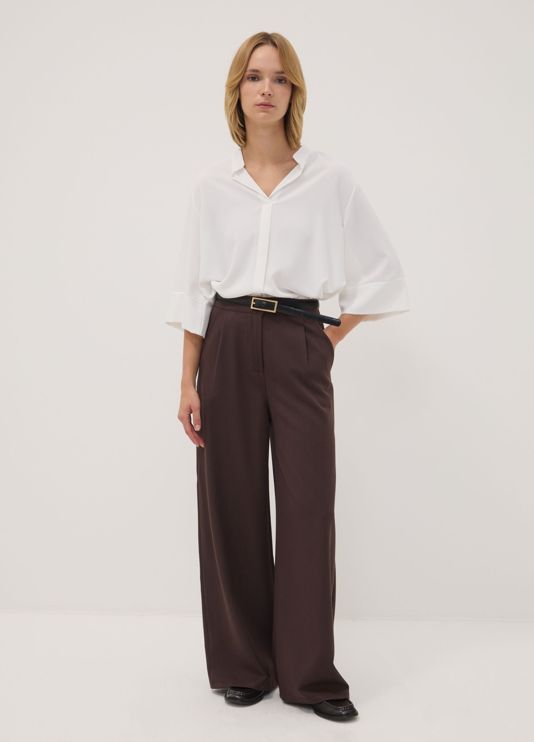 White regular-fit blouse with wide sleeves and mandarin collar