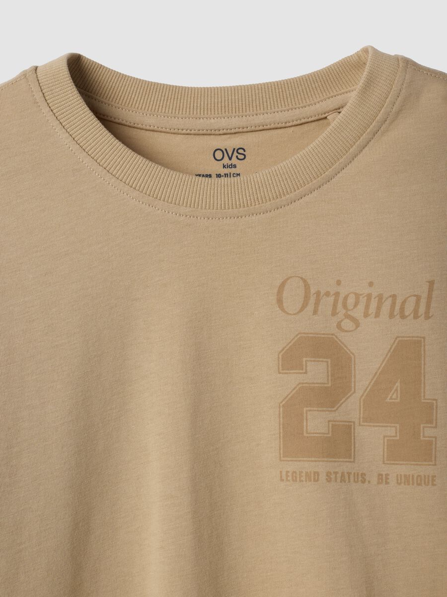 Brown pure organic cotton T-shirt with varsity print_1
