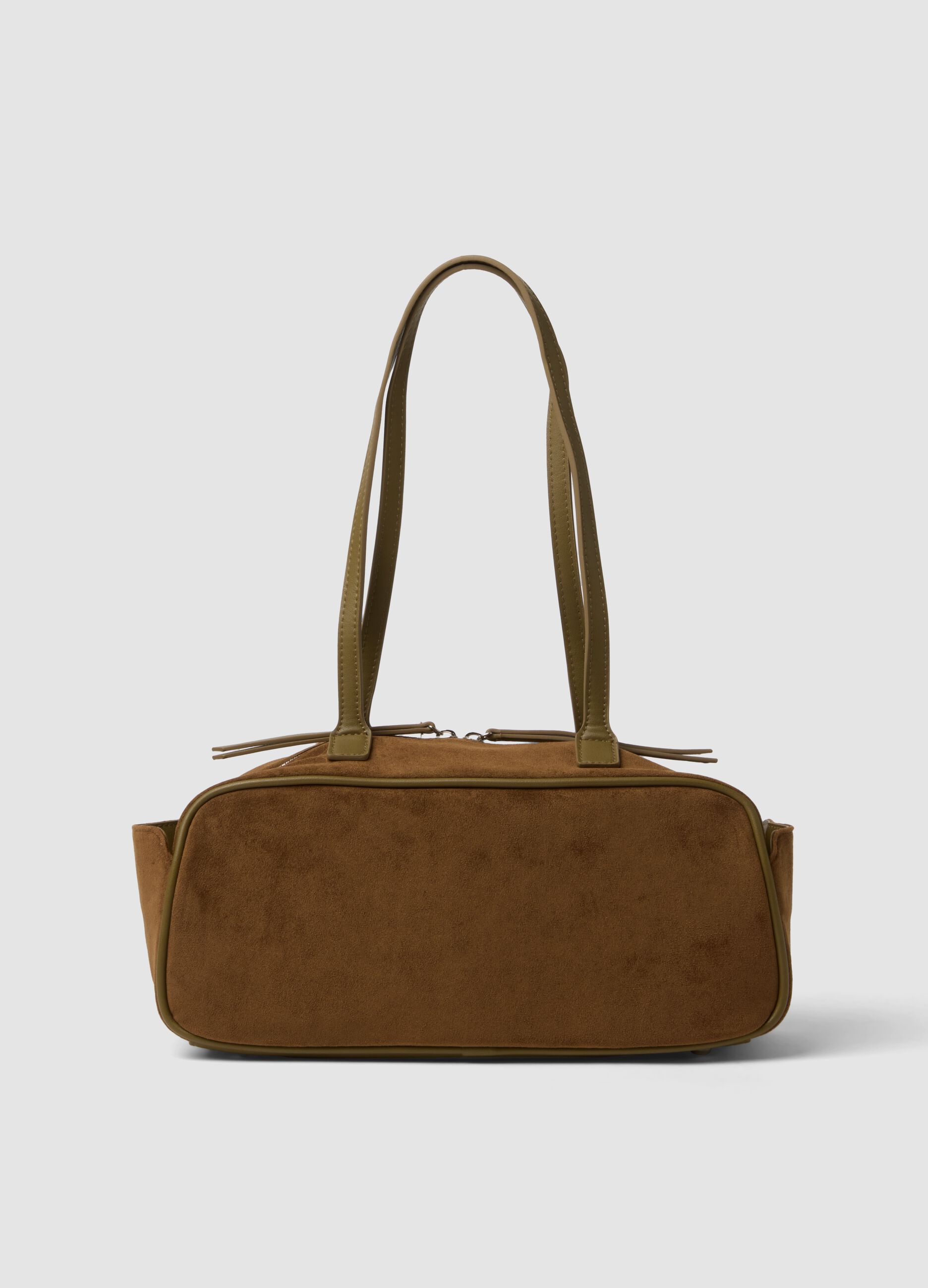 Brown handbag with zip closure