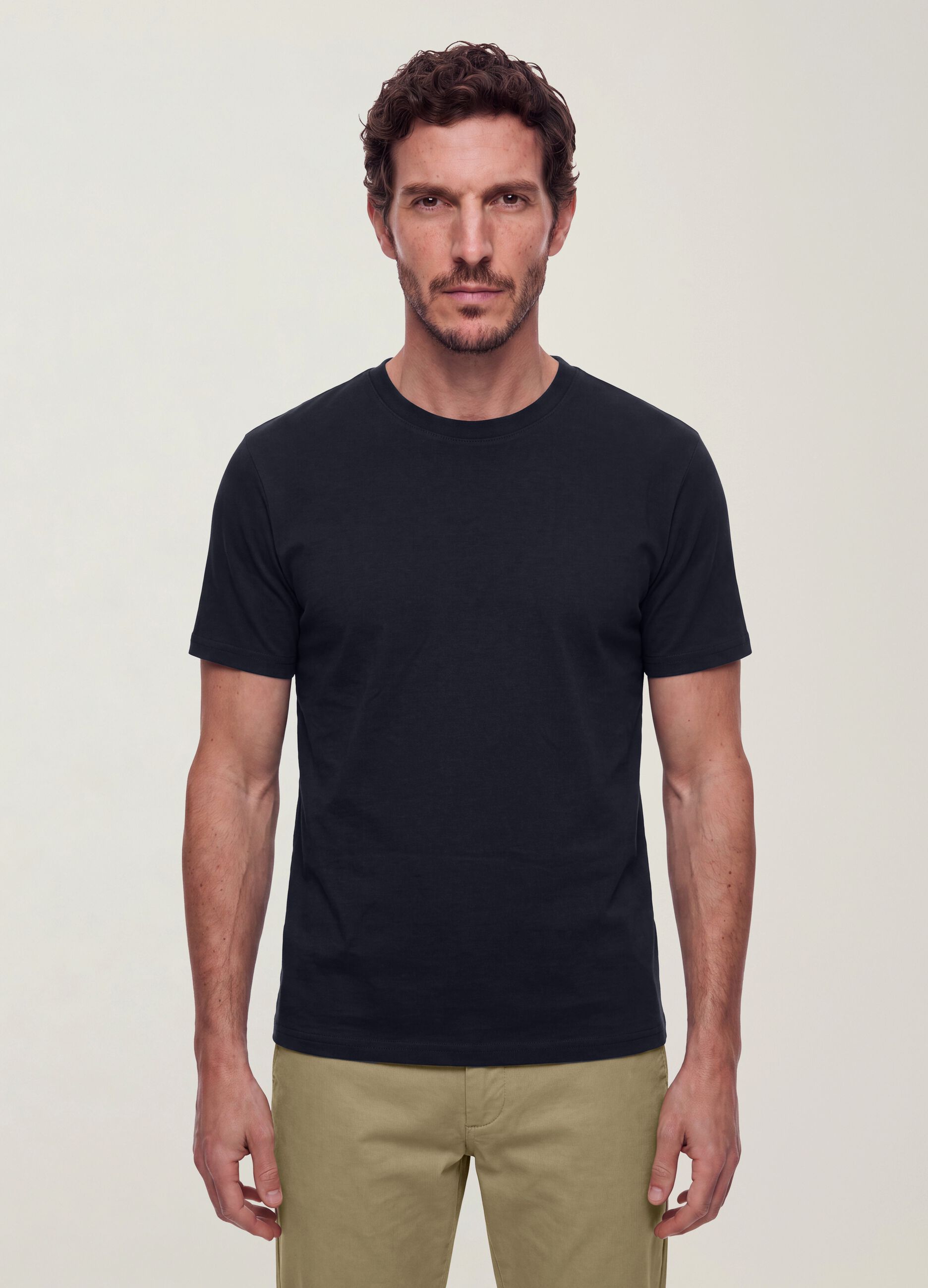 تيشيرت The Iconic Tee أزرق من قطن خالص بأكمام قصيرة وقصّة مريحة