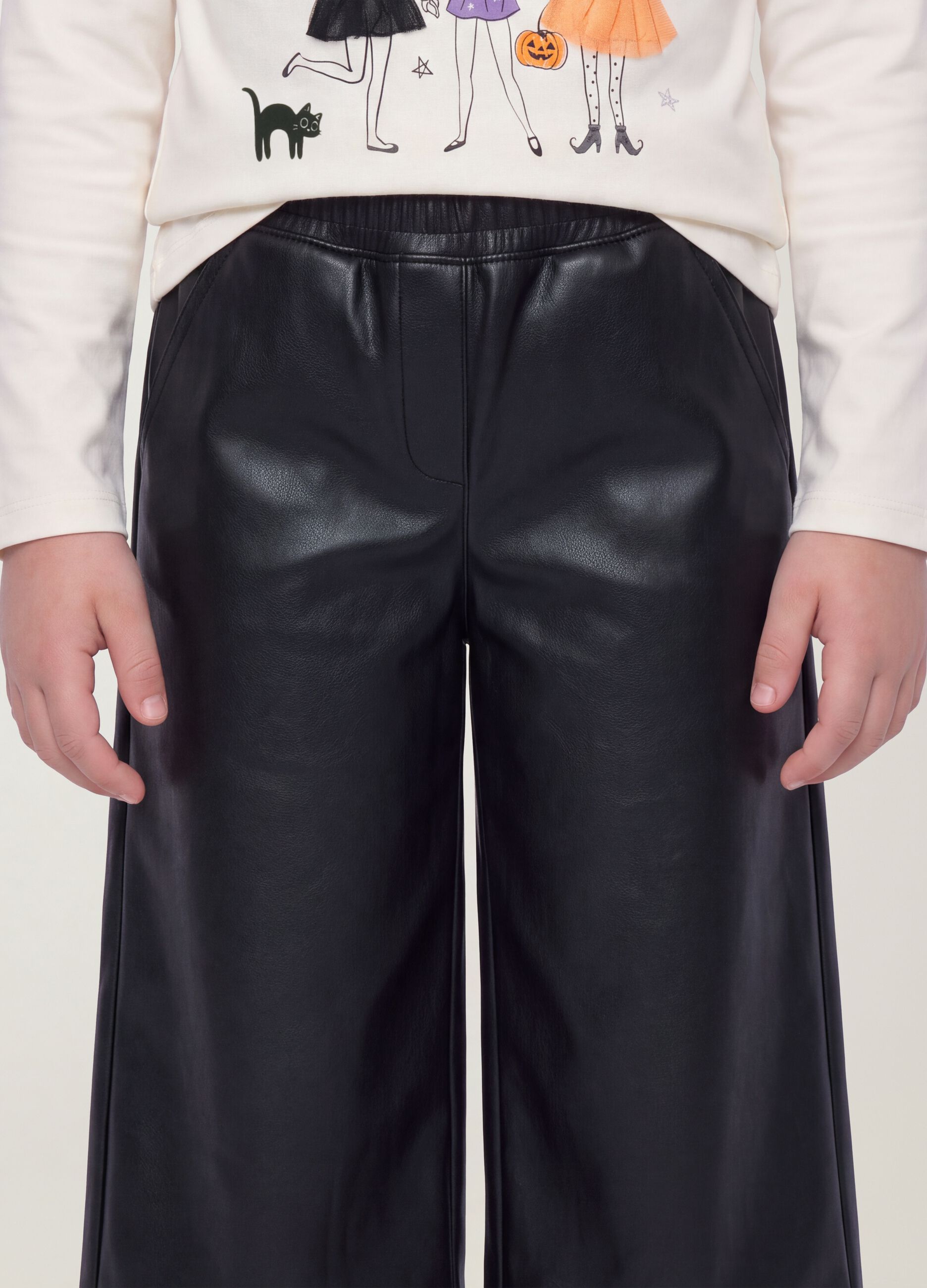 Pantaloni neri wide leg con vita elasticizzata per bambina