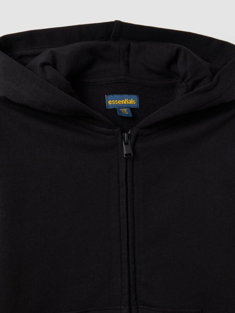 Black hooded sweatshirt in pure organic cotton for boys, regular fit_2