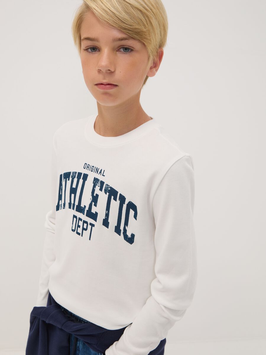 White long-sleeve organic cotton crew-neck T-shirt_1